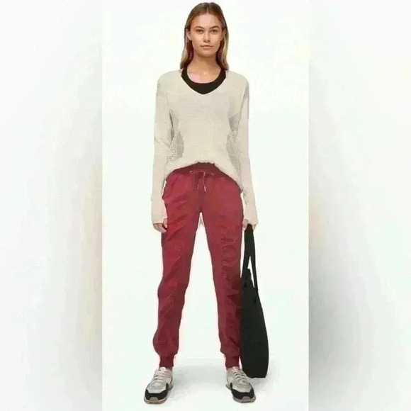 Lululemon Dance studio joggers - Picture 1 of 4